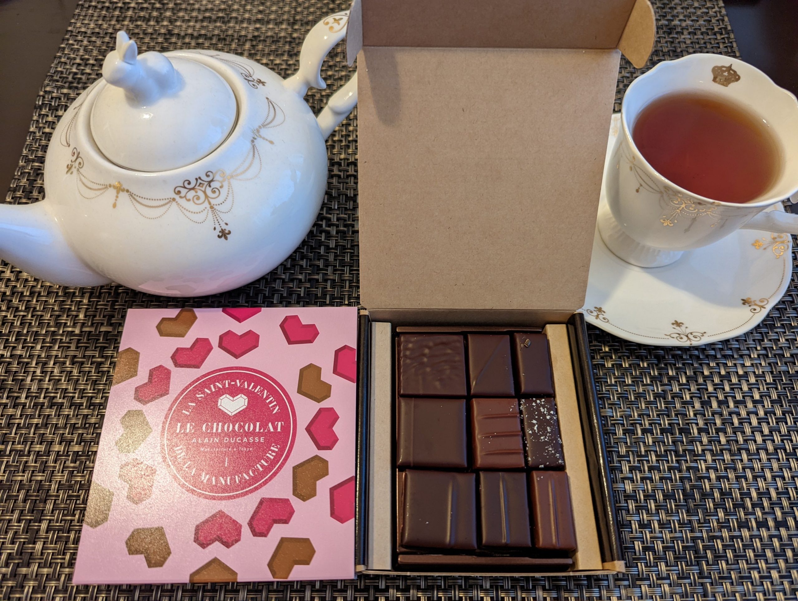 LE CHOCOLAT ALAIN DUCASSE 公式 ル・ショコラ・アラン・デュカス