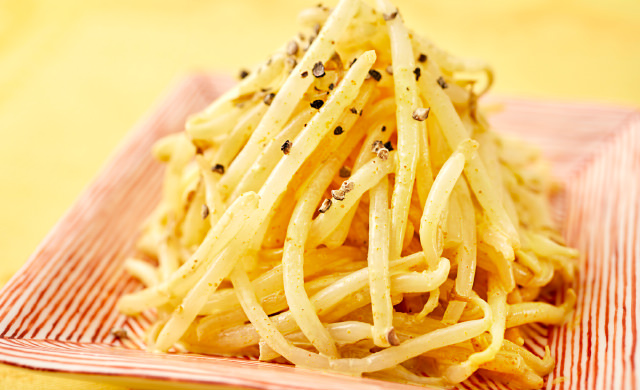 リュウジの“これだけ”レシピ 野菜1種類「白菜」だけで「究極の野菜炒め」作ろう！白い粉纏わせるのが肝『あたらしい日日』こんな時代のニューノーマルな暮らし方。食と農、生活情報をお届けします