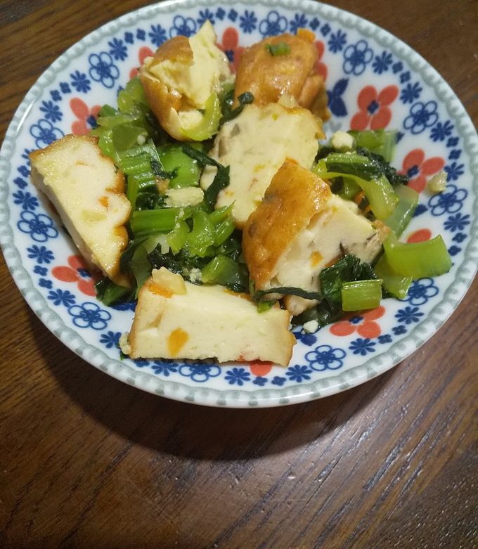 小鉢のおかずの一品に♪小松菜とツナの炒めもの