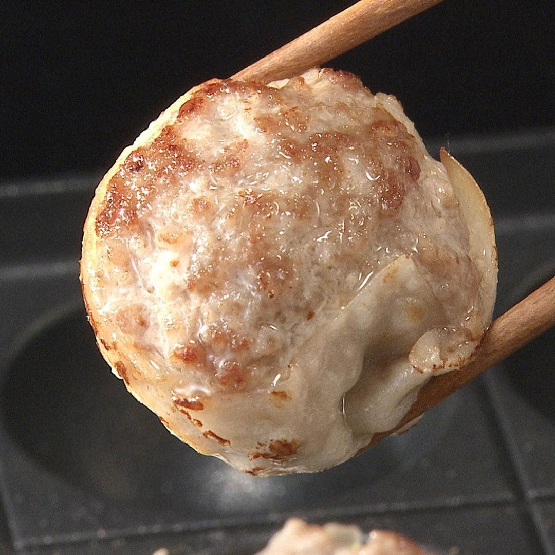 男子ごはん ホットプレートで「皮パリ焼きシュウマイ＆キムチじゃこ焼きそば」るりらん