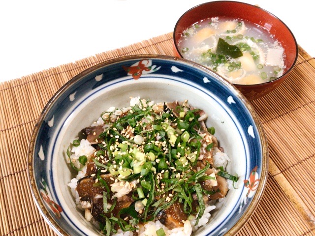 薬味たっぷり☆カツオのたたきサラダ風