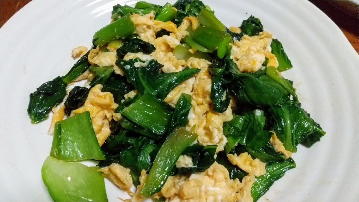 チンゲン菜ときのこのオイマヨ炒め