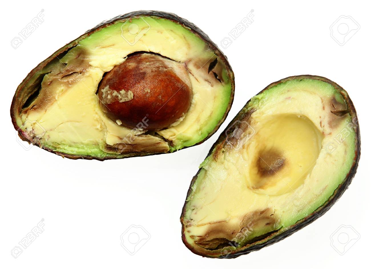 アボカドの黒い斑点は食べられる？正しい判断法TikTok