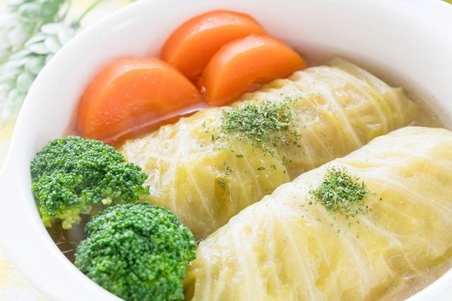 ロールキャベツグラタン “和食上手”クリームソースニビシ醤油