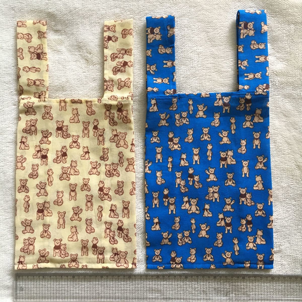 手ぬぐい2枚を使ってエコバッグ作りました たたんでクルクル巻いて鞄にすっぽり収納出来ます ハンドメイド 記録 てといと