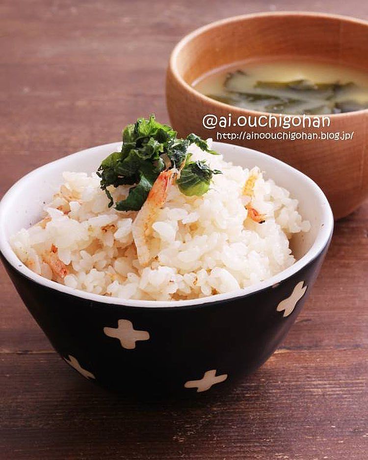 桜えび炊き込みご飯の素 2〜3合用148g - ヤマカ食品株式会社