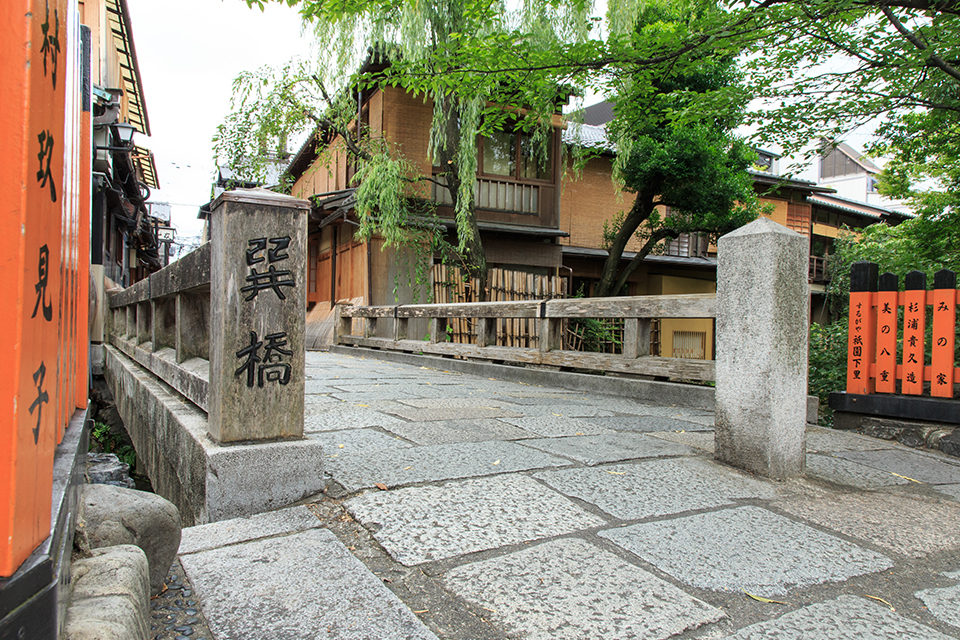白川郷飛騨高山旅行記 1日目昼ごはん 肉のお寿司食い倒れダイエット日記