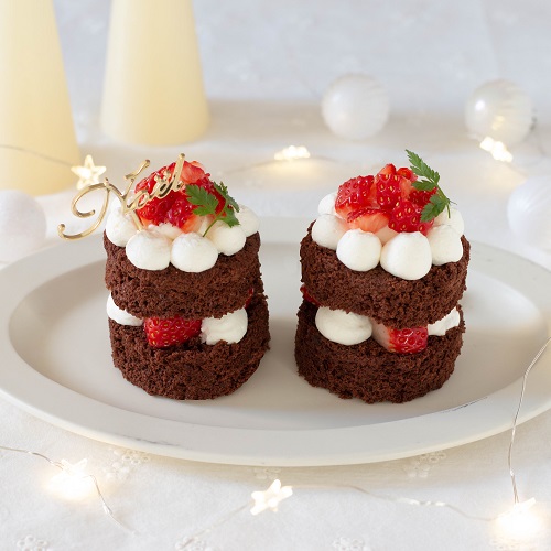 チョコ蒸しケーキ』 📸▷▷@stm3303 レンジのオーブン機能使うと綺麗に膨らまないけど 今回は綺麗な形に膨らみました😍 これもインダクション レンジと熱伝導の良いお鍋のおかげなのかな🤔🤭 recipe↓↓↓ 材料 ・ホットケーキミックス:200g ・ココアパウダー:お好み