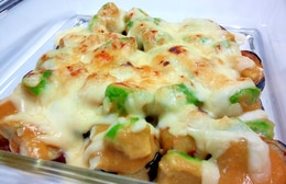 ねぎとまぐろのとろろ丼、じゃがいもとかまぼこの旨塩炒めeフレンズ ぱくぱく献立くん