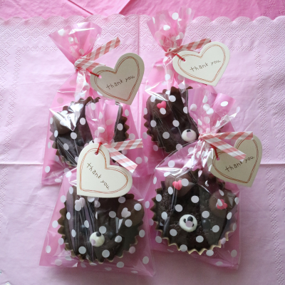 バレンタインの包装に♪ ガトーショコラのラッピング方法中級編