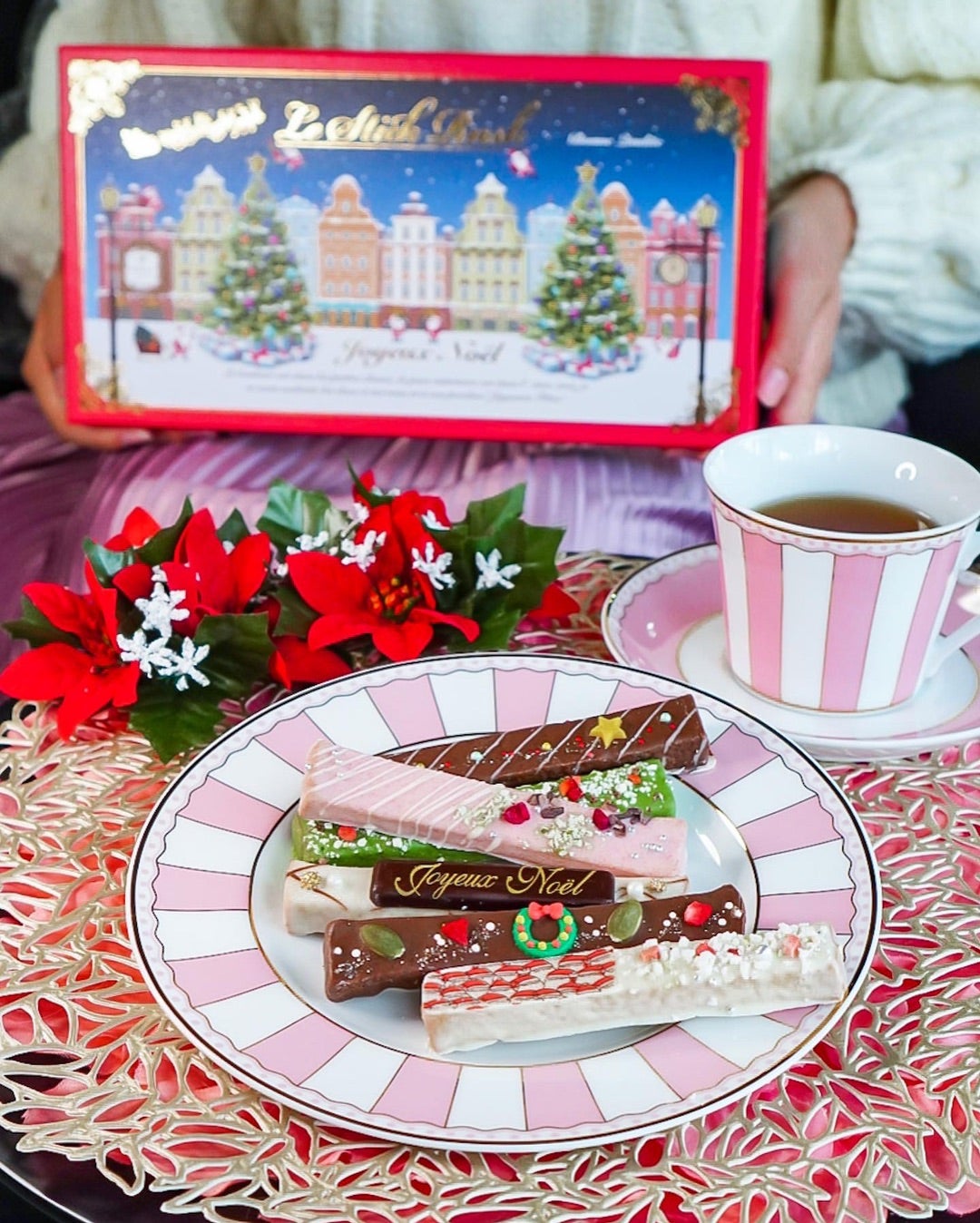 クリスマス限定！CAFE OHZANの人気ラスク2種が 特別パッケージで登場 10月8日 水 予約受付開始NEWSCAST