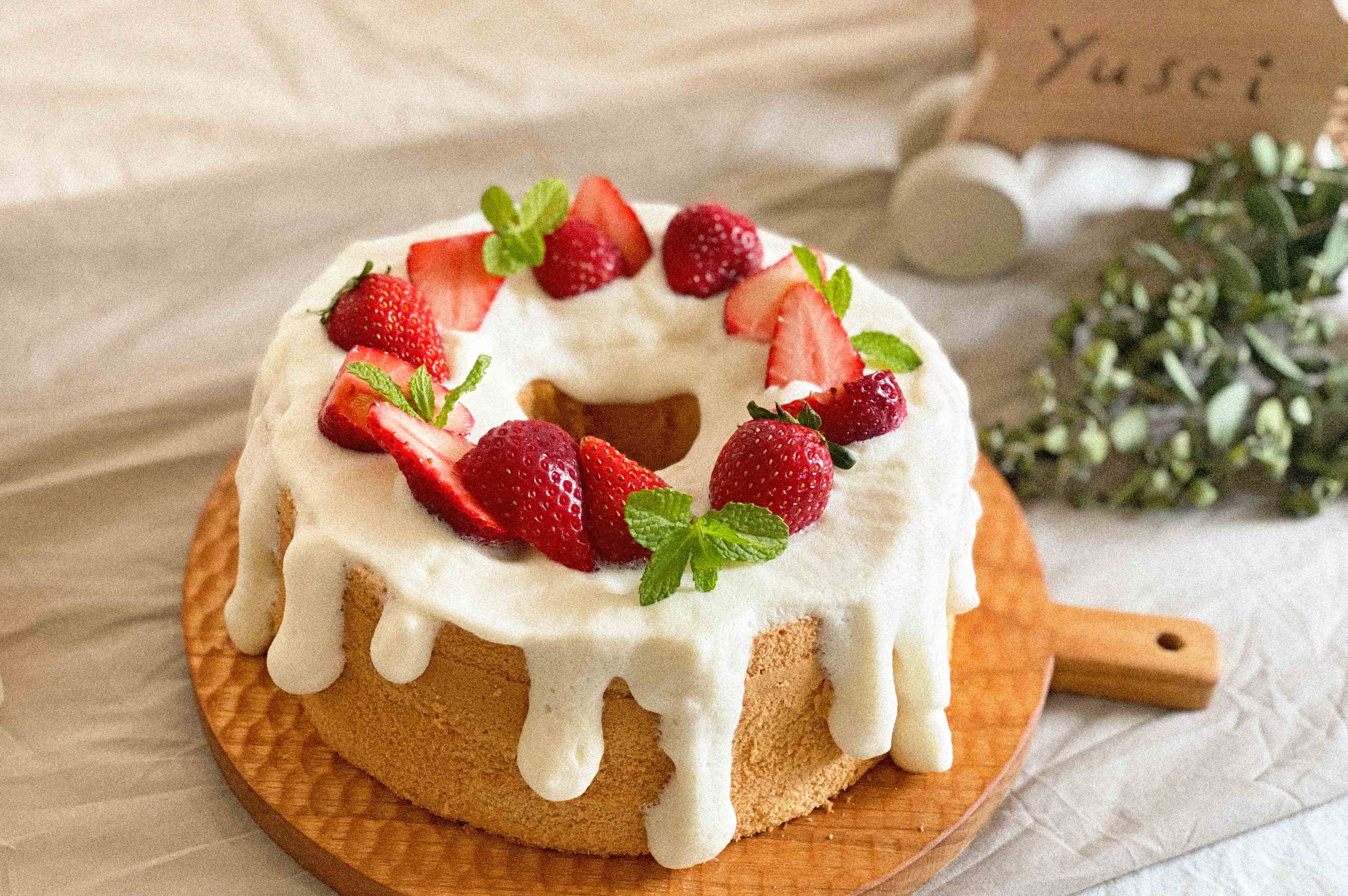 苺をおしゃれに飾るコツナッペと絞りのケーキレッスン