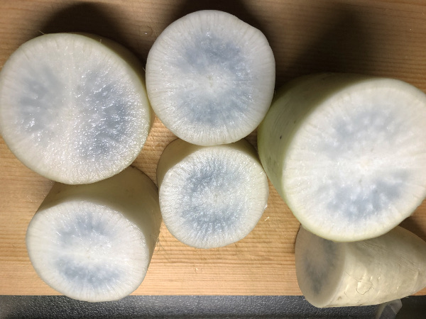 大根の中が青い: erabu