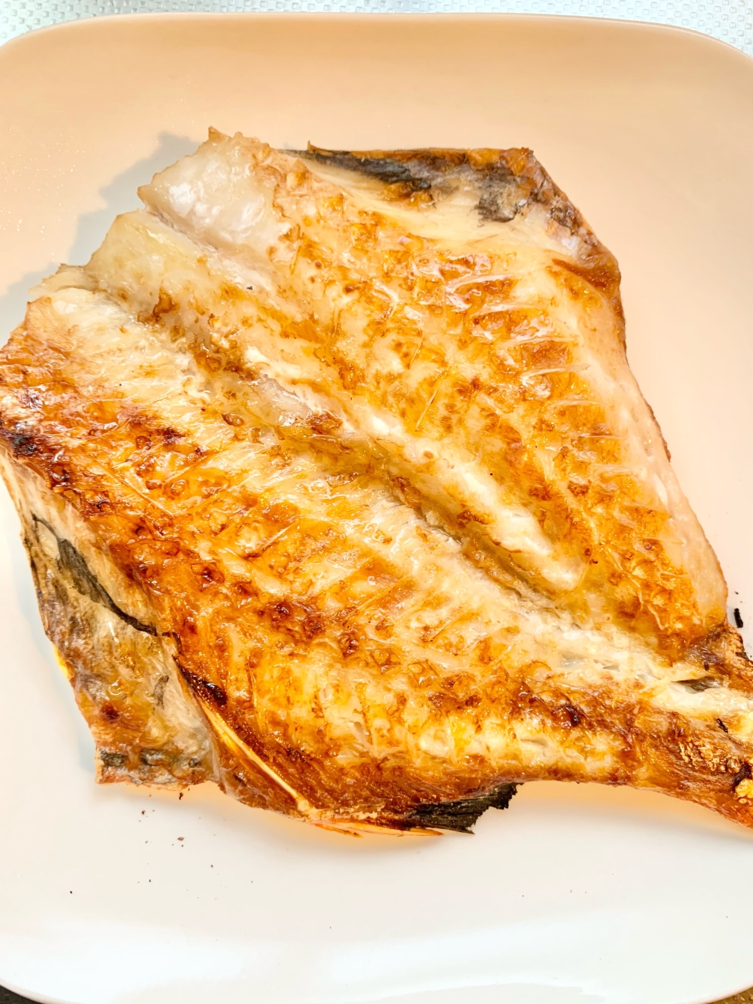 赤海老のエスニックグリルのっけて焼くだけ！魚焼きグリルのお手軽レシピ