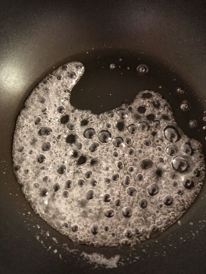 べっこう飴の作り方 フライパンTikTok