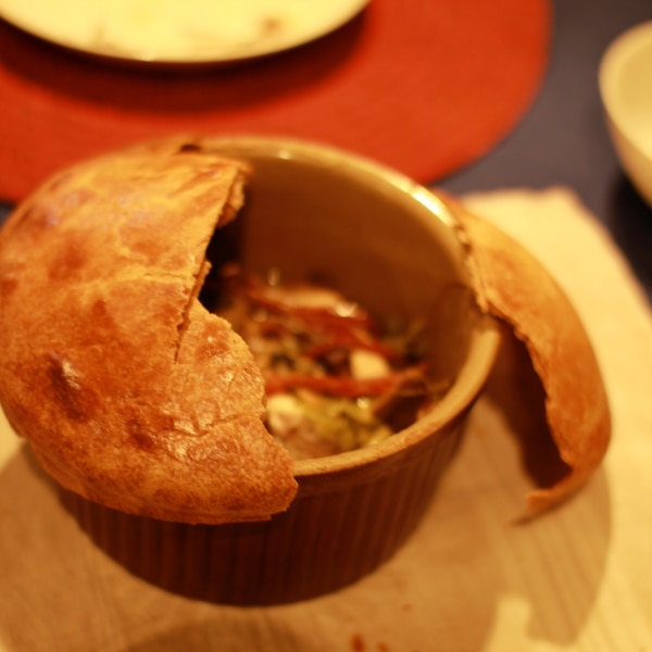 淡白な魚がレストランの味に！「島魚のパイ包み」ＪＡおきなわ