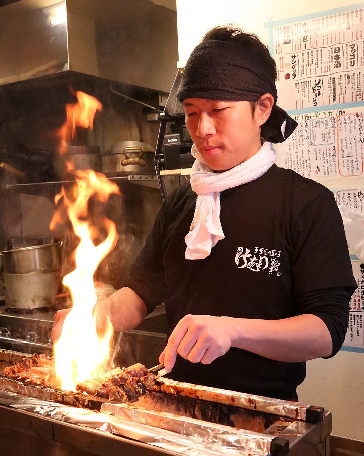 いつもありがとうございます, 梅島けむりです, 　今　死ね気になって　料理人を探しています,