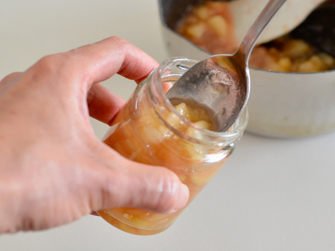 電子レンジで簡単桃ジャム