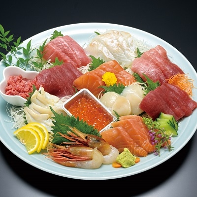 天然本鮪がてんこ盛り！ 銀座の寿司の名店が監修する絶品まぐろ丼がうますぎる食べログマガジン