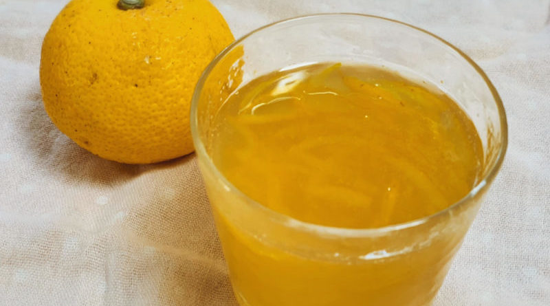 果汁たっぷり！ ゆずレアチーズケーキ