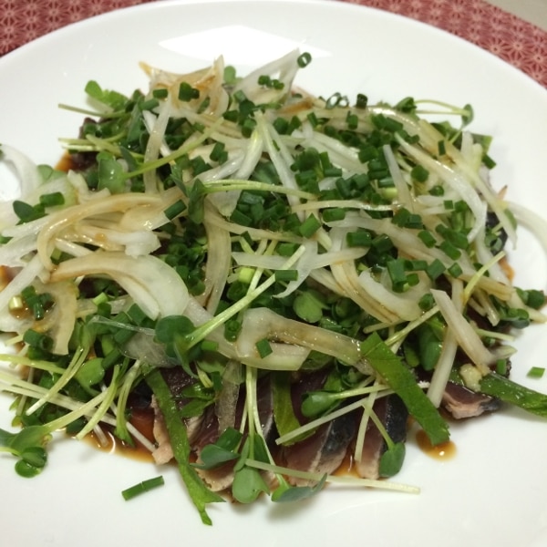 高知流！かつおのたたきにおすすめの薬味を紹介！ - 高知県かつおの藁焼きたたき通販専門サイト門田道場