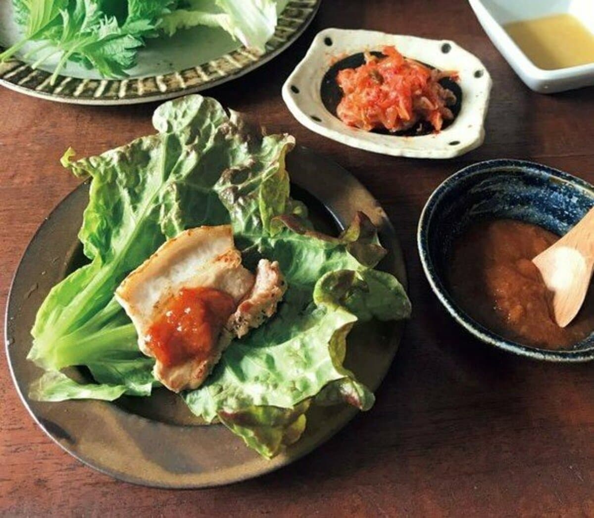 豚バラ肉のサムギョプサル風サンチュ包み : 相生産業国賓味彩タレ＆ソースのお手軽レシピ