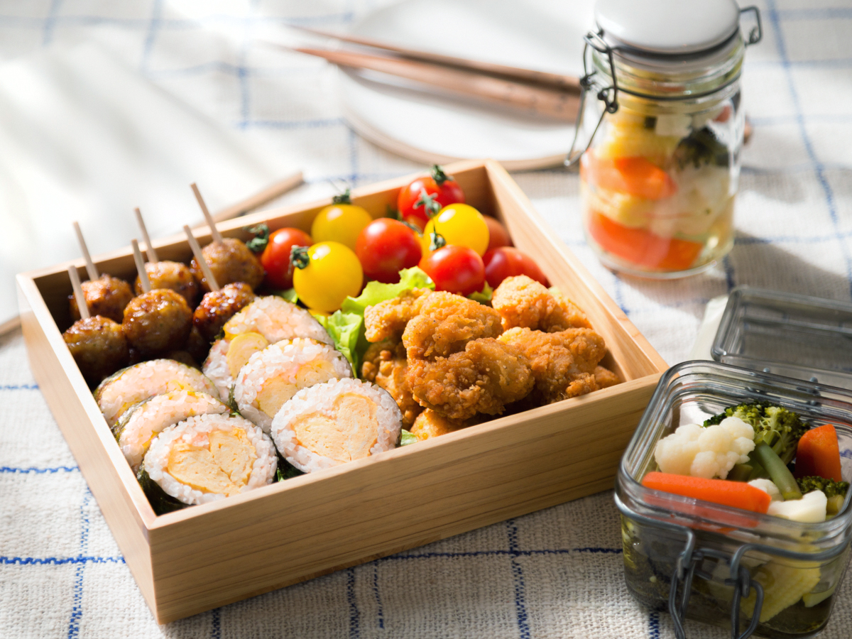 運動会弁当に！盛り付けが苦手な人必見。誰でもおしゃれに盛り付けられる松花堂弁当おうちごはん