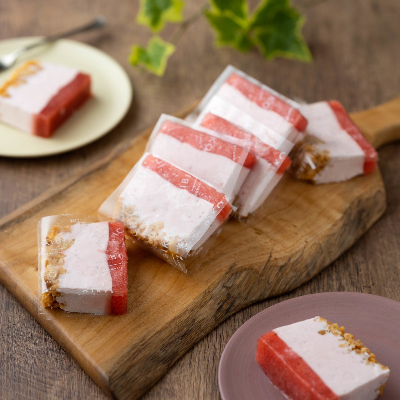 見つけたら即買って！ カルディ で人気な「プレミアムチーズ」が濃厚で絶品！オリコンニュース ORICON NEWS