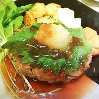 ケチャップで簡単。ハンバーグソースの作り方とおすすめちょい足し調味料