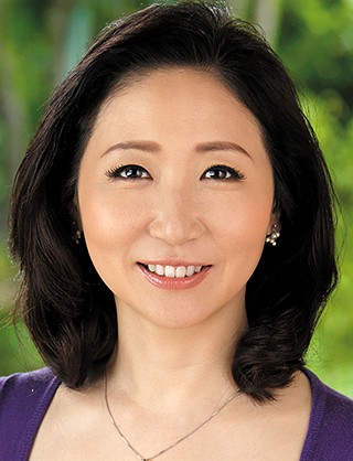 緒方泰子 欲求不満な四十路熟女のデリヘル嬢がチンポをじゅぼフェラ！ギンギンの肉棒を足コキ – 無料AV動画