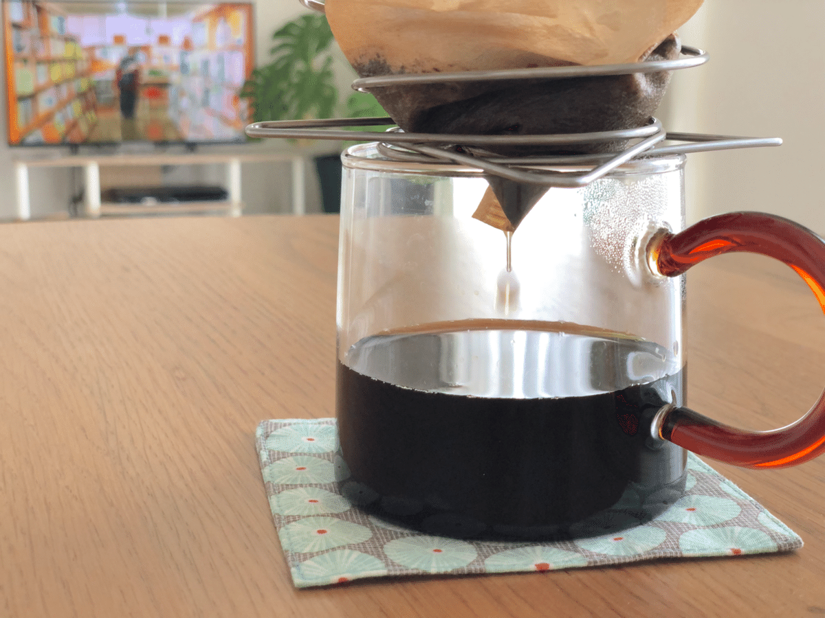 珈琲きゃろっとマガジンなぜ常温で？ 水出しアイスコーヒーを冷蔵庫で抽出したらどうなる