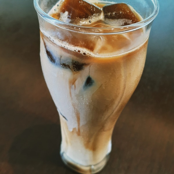 自宅で美味しい 本格カフェオレの作り方かんたんアレンジから本格レシピまで解説しますコーヒーと、暮らそう。 UCC COFFEE MAGAZINE