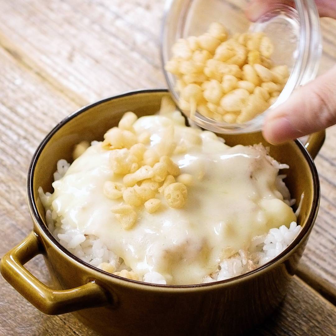 混ぜるだけのクリームチーズリゾット風