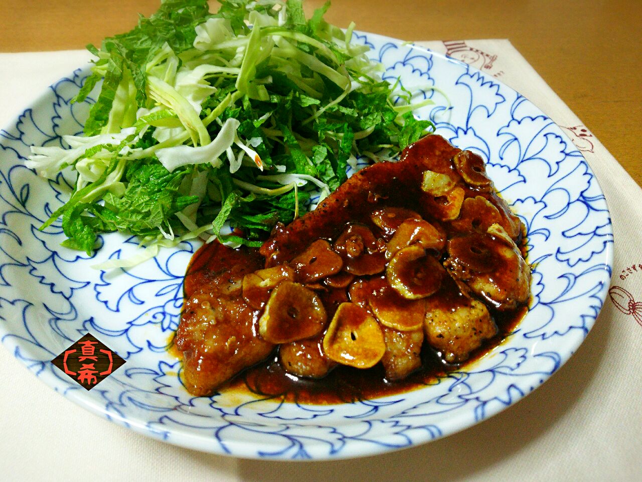 ボリューム満点、ご飯もススム！ 「今夜はこれにしよう」ってなるトンテキレシピが話題