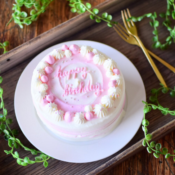 楽天市場 生クリーム フルーツ デコレーションケーキ＊冷凍ケーキ ホールケーキ7号：約8〜10人分ケーキ フルーツケーキ バースデー ケーキ誕生日 記念日 可愛い 食べ物 プレゼント ギフト お祝い 内祝い 退職祝い お土産 人気 ポイント消化 お取り寄せ : 栃木の