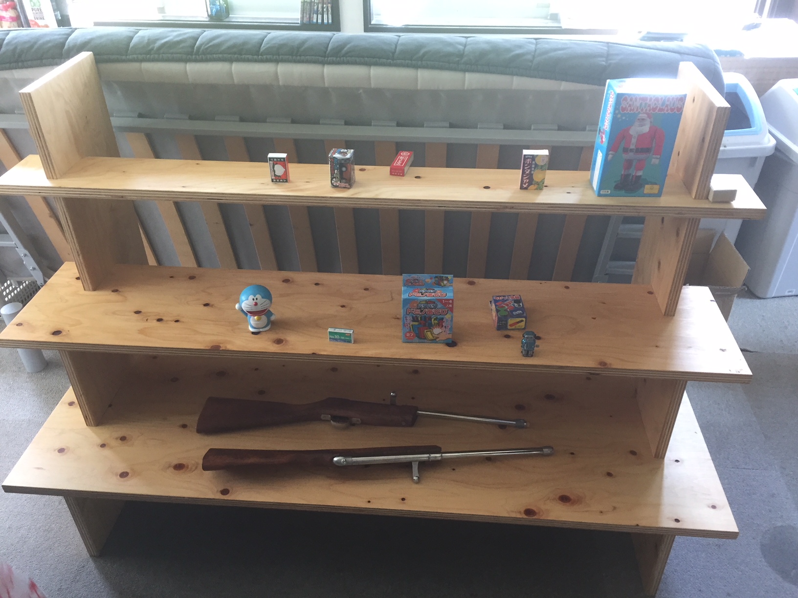 DAISO ザ・ダイソー で工作キット-射的屋-を買ってみた。100均のメモ