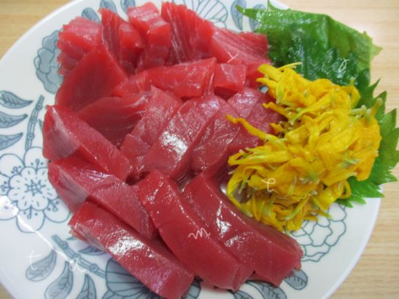 花食べてみる❀✾❀『食用菊』