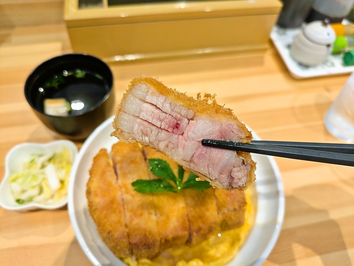かつ丼あらた 和食 のメニューホットペッパーグルメ