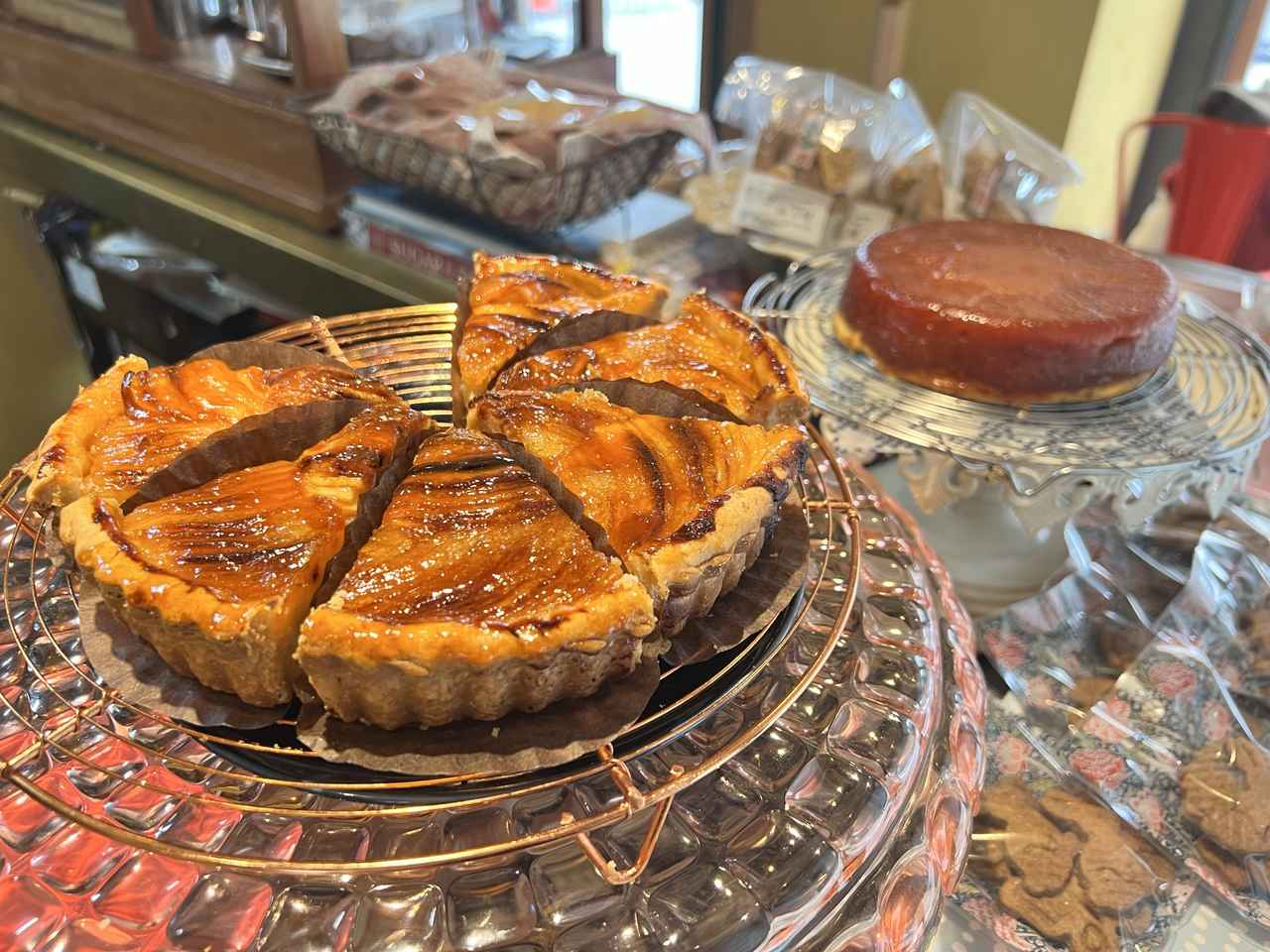 タルトタタンとは？失敗から生まれたフランス伝統菓子の世界シェフレピマガジン