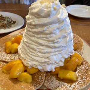 BMB Cafe埼玉グルメ@ばんびーパンケーキまとめ 北海道と比較してるからか、埼玉には意外とパンケーキ屋さん少ないイメージでも美味しいお店たくさんあるのでぜひ言って欲しいです！ 01. plumpy mania宮原 ▶︎ @plumpy195 これぞ王道プルふわ パンケーキ