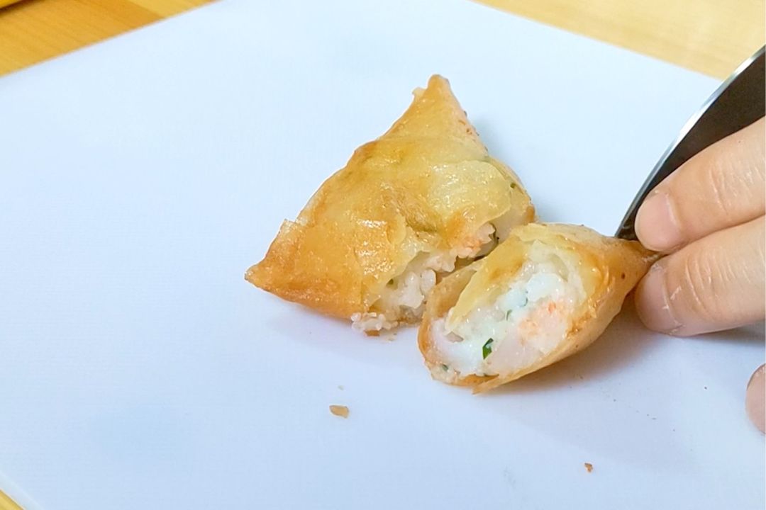 エビとはんぺんの簡単焼き春巻き