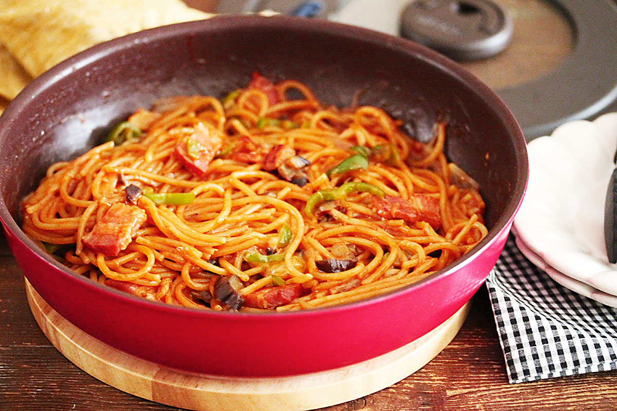 昔懐かしい味ナポリタン プロ直伝もちもち食感 by森岡 恵さん