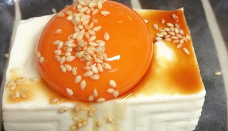 マネしたい絶品冷奴アレンジ15選！さっぱりからボリュームレシピまで - macaroni