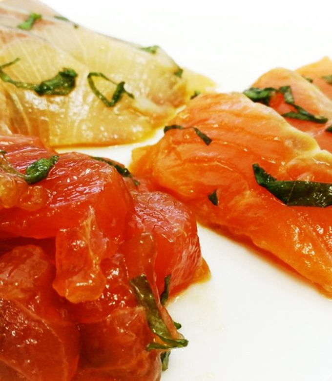 イナダの漬け丼と梅しそチーズ春巻きおかわり酒場のズボラレシピ