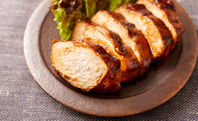 鶏胸肉で茹で鶏 動画レシピ鶏胸肉の茹で方 Boiled chicken breast.ほっこりおうちごはん