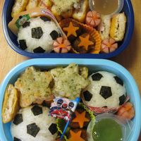 W杯＊サッカーボールを抱えたピカチュウ キャラ弁♪ちーちゃん＊キャラ弁♪