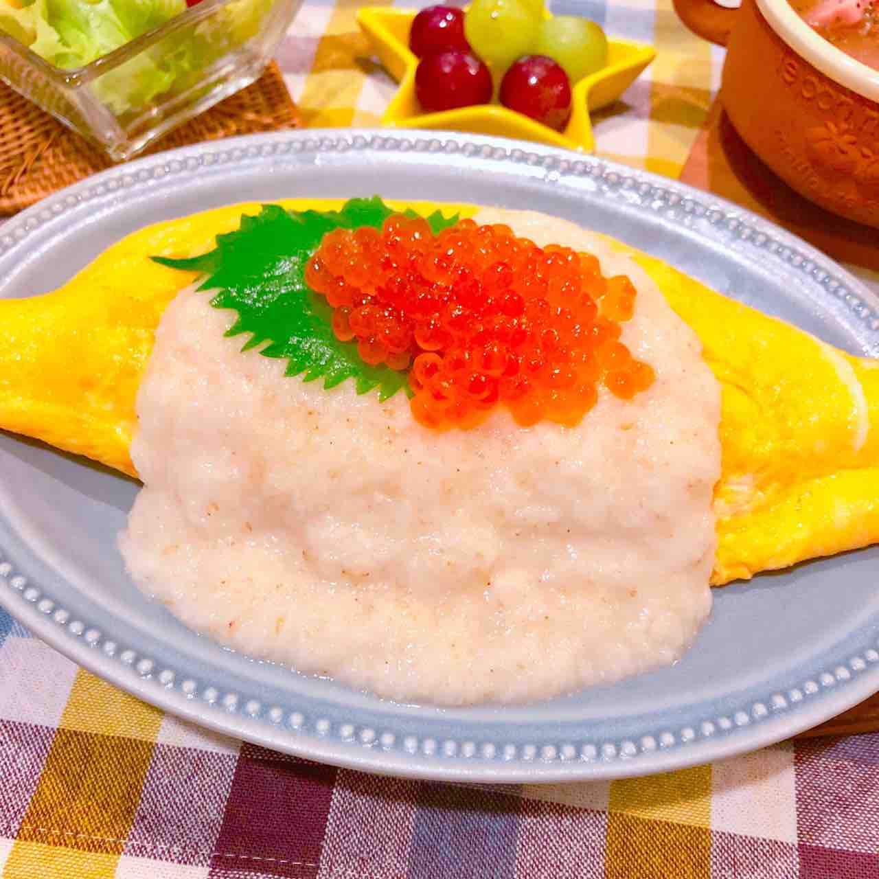 トキヤの食・酒BLOG -オムライス サーモンとほうれん草のクリームソースオムライス キッチンエッグス：北千住