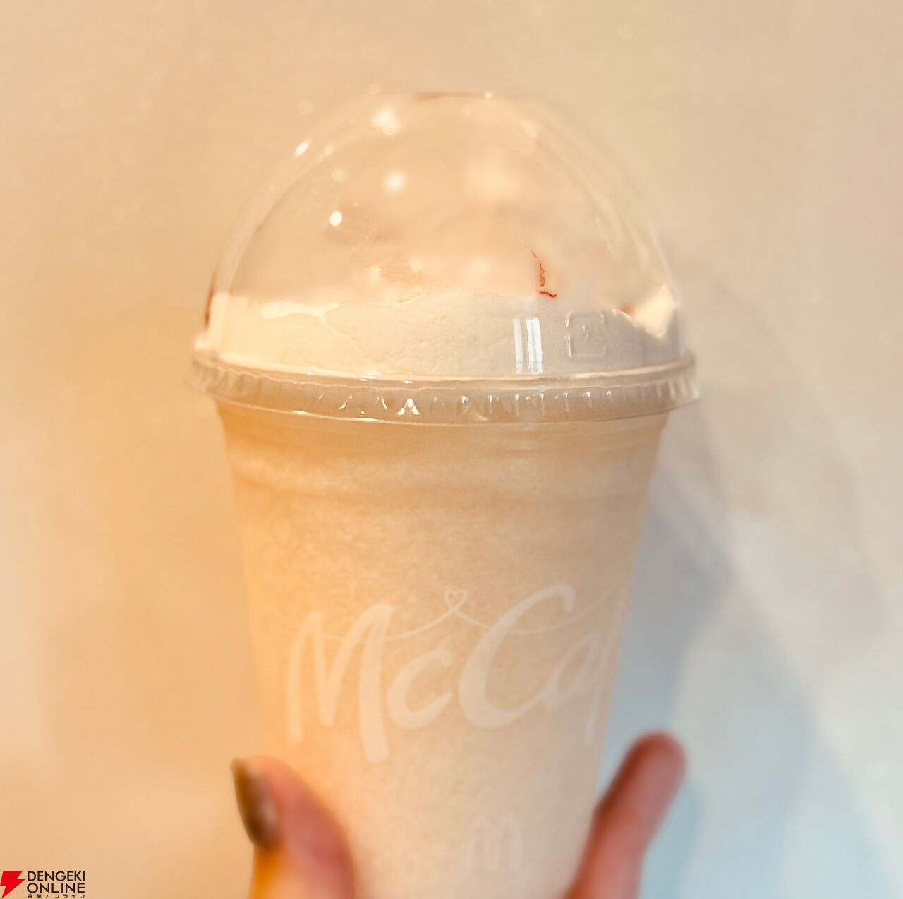 マクドナルド「もものヨーグルトフラッペ」新発売、人気の“ごろっともも”シリーズが期間限定で登場、「もものスムージー」「マカロン ピーチ&ピーチ」も販売食品産業新聞社ニュースWEB