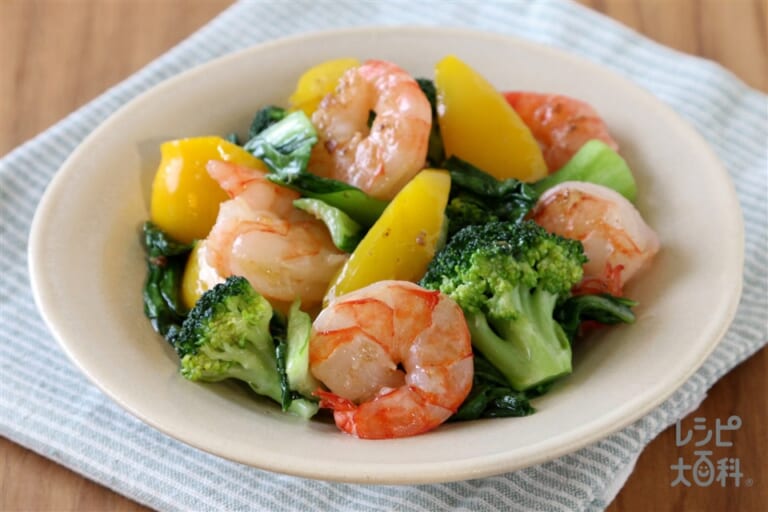 油揚げと青梗菜の卵とじ