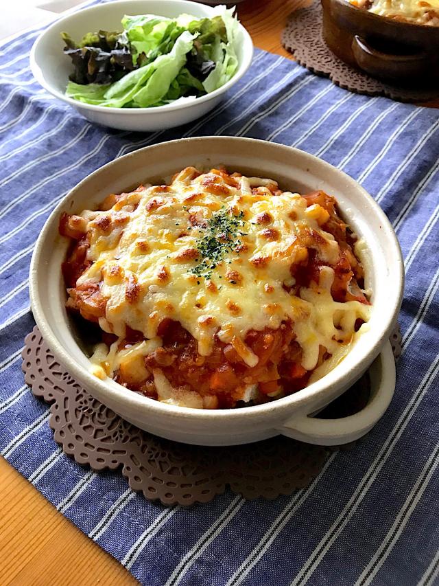ショートパスタのミートソースグラタン